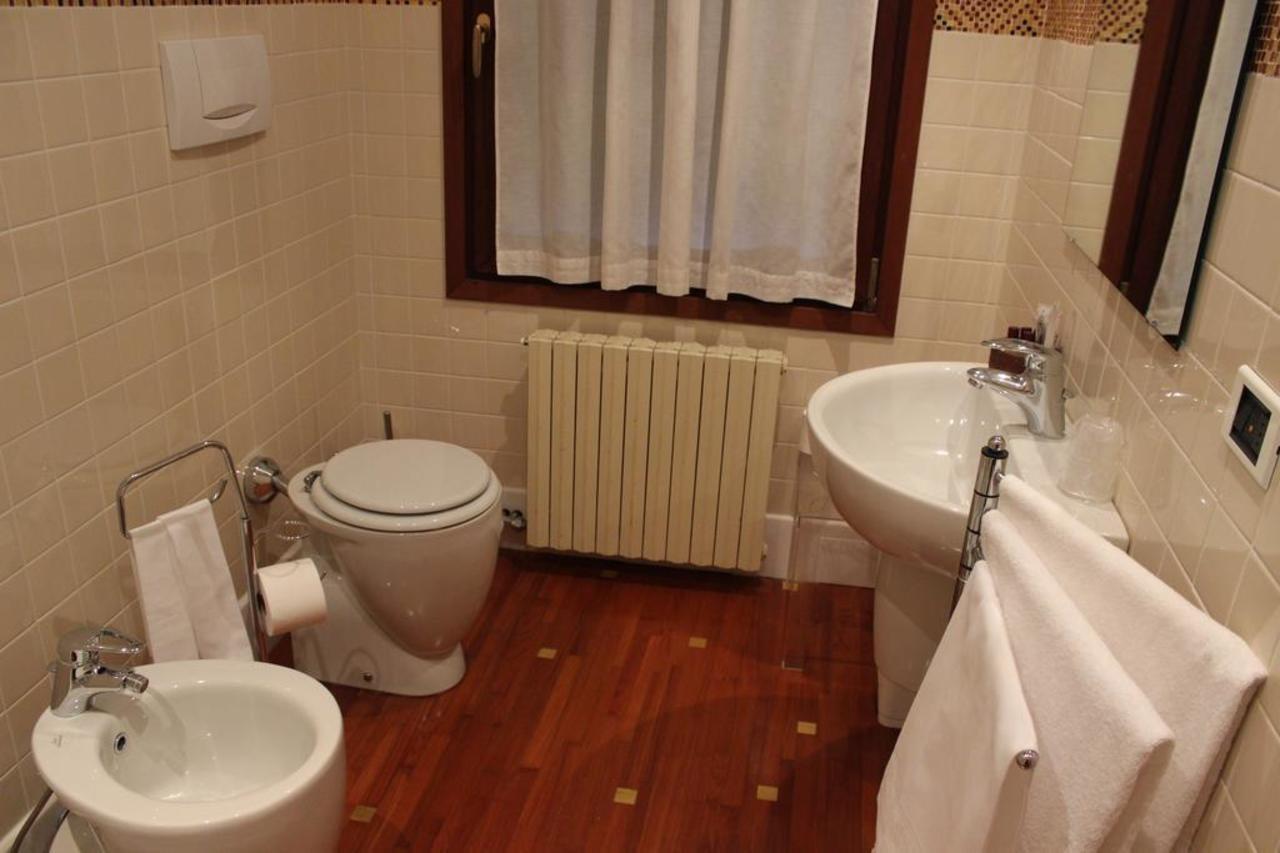 Bed and Breakfast Domus Orsoni Venecia Exterior foto